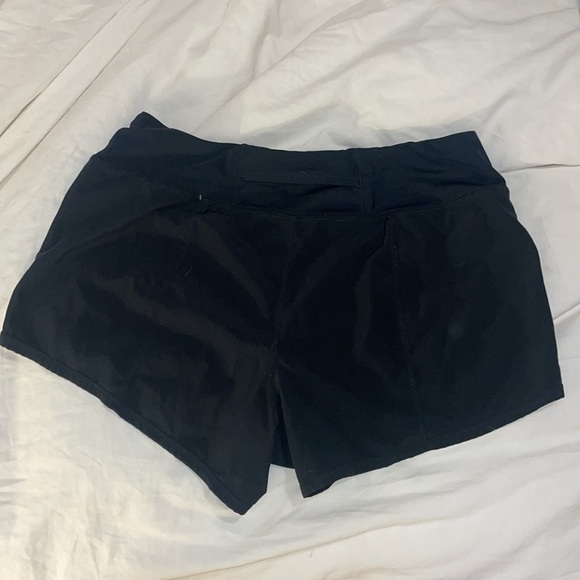 Reebok running shorts - Picture 2 of 2